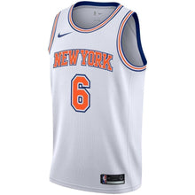 Load image into Gallery viewer, 6-Kristaps Porzingis New York Knicks  Swingman Jersey - Statement Edition – White