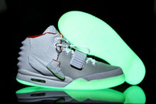 Load image into Gallery viewer, Nike Air YEEZY 2 Black/Grey